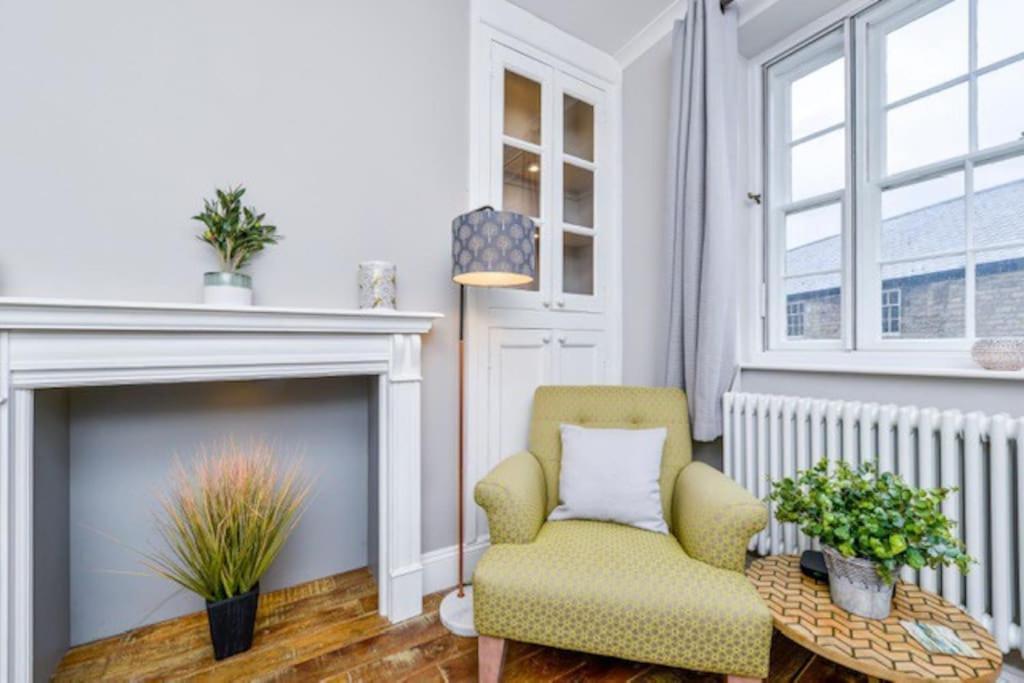 Victorian Townhouse - Stamford Centre - 2 Big Bedrooms, Living Room Kitchen Etc Tastefully Decorated المظهر الخارجي الصورة